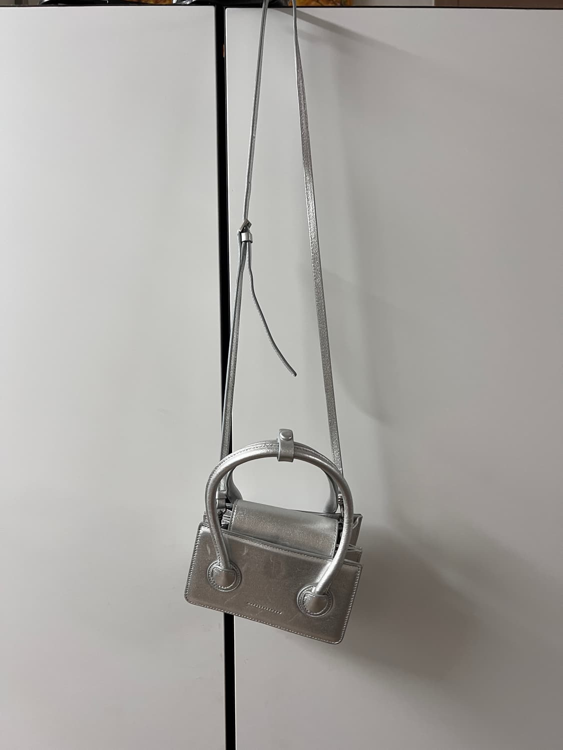 마지셔우드 미니 백 실버 상품이미지3