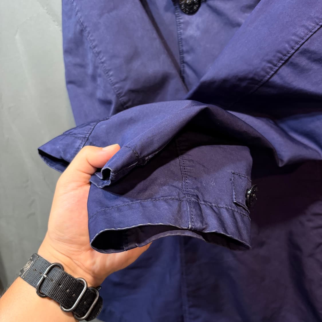 [L] STONE ISLAND 스톤 아일랜드 네이비 나일론 트렌치 코트 상품이미지5