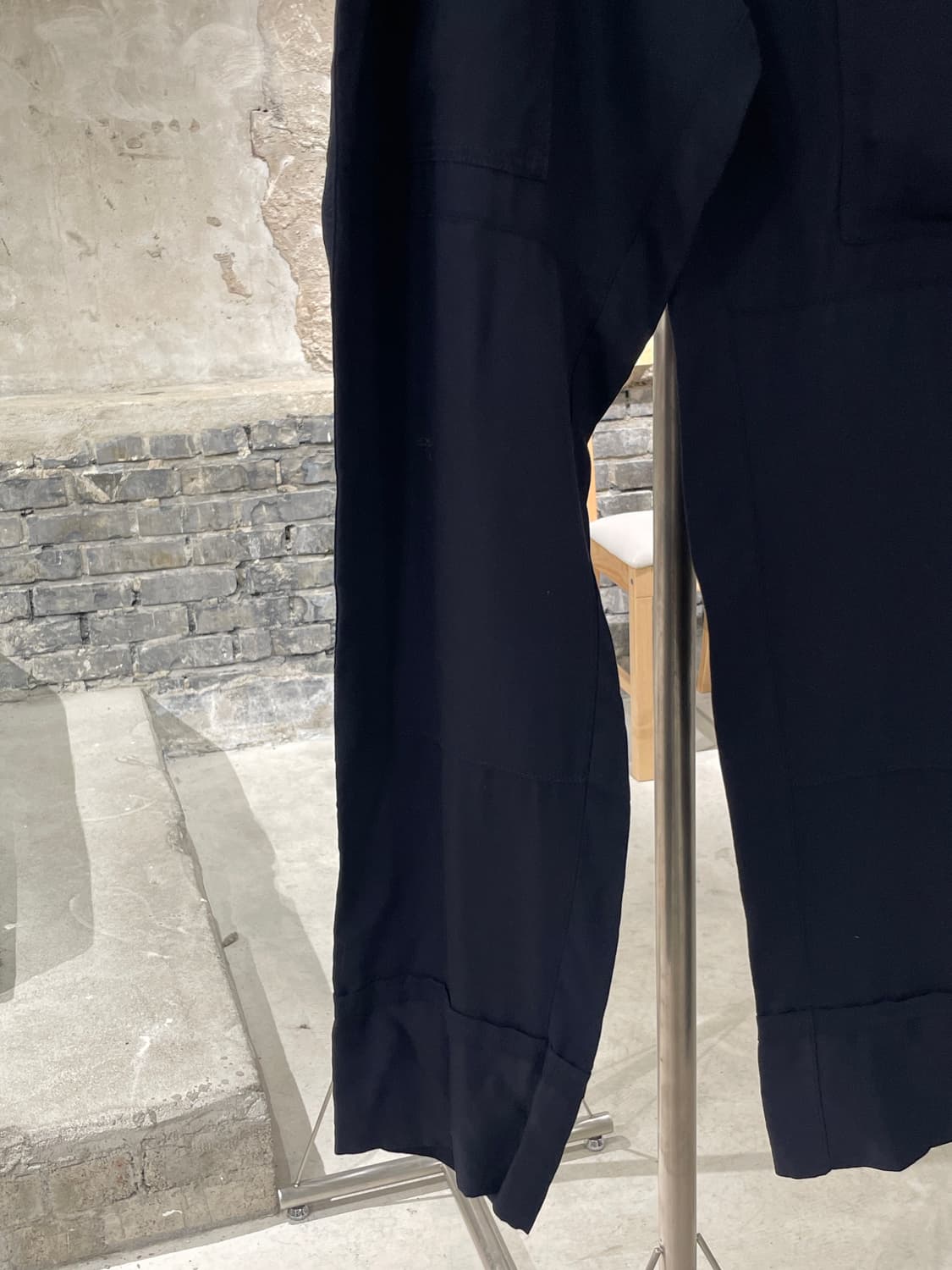 이자벨 마랑 에뚜왈 다크 네이비 버튼플라이 리오셀 시네바 트라우저 상품이미지4