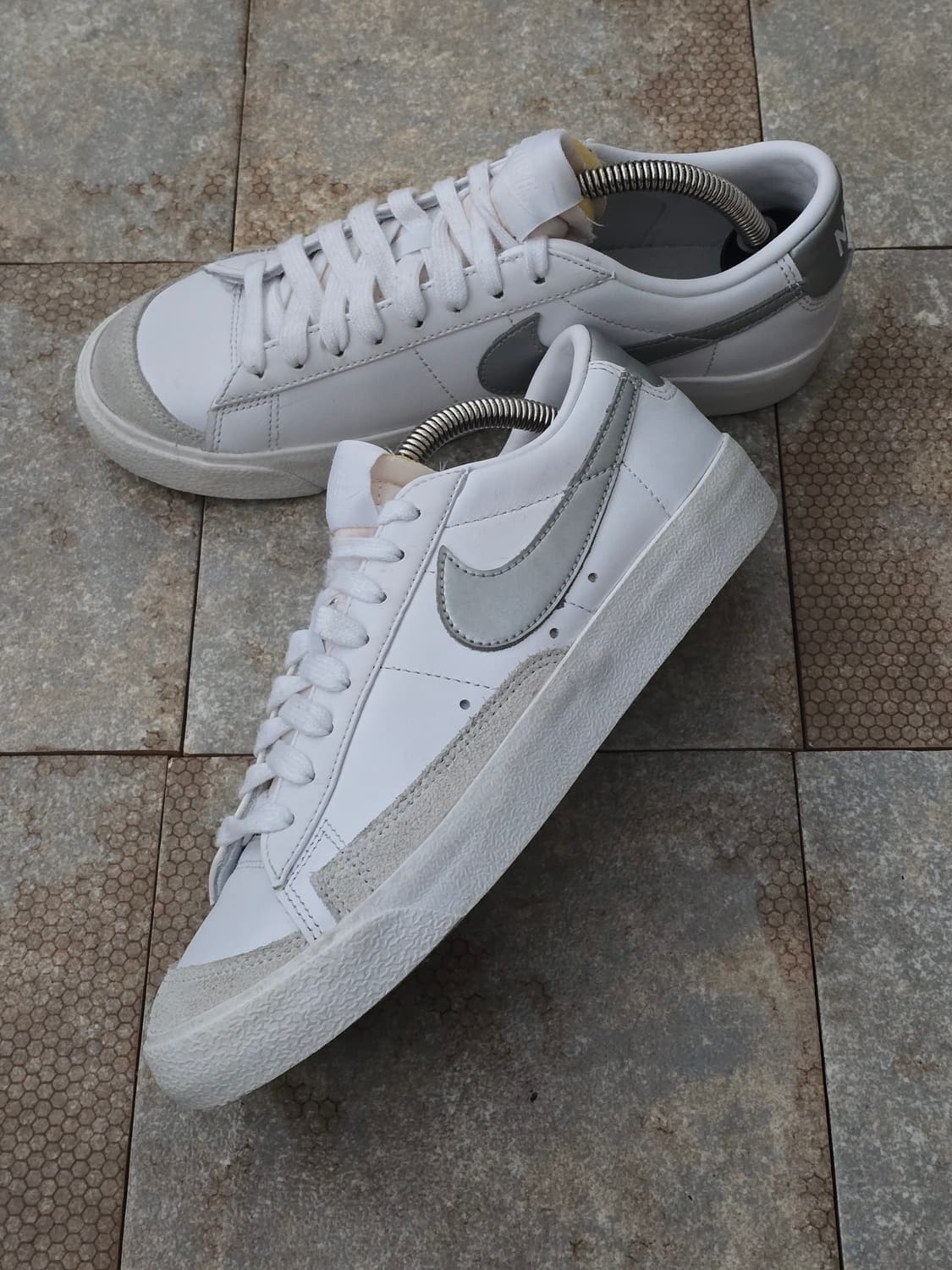 (245)나이키 블레이저 로우 77 화이트 실버 상품이미지3