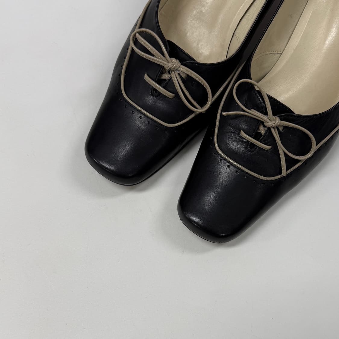 90s Margaret Howell ribbon mid heel 상품이미지3