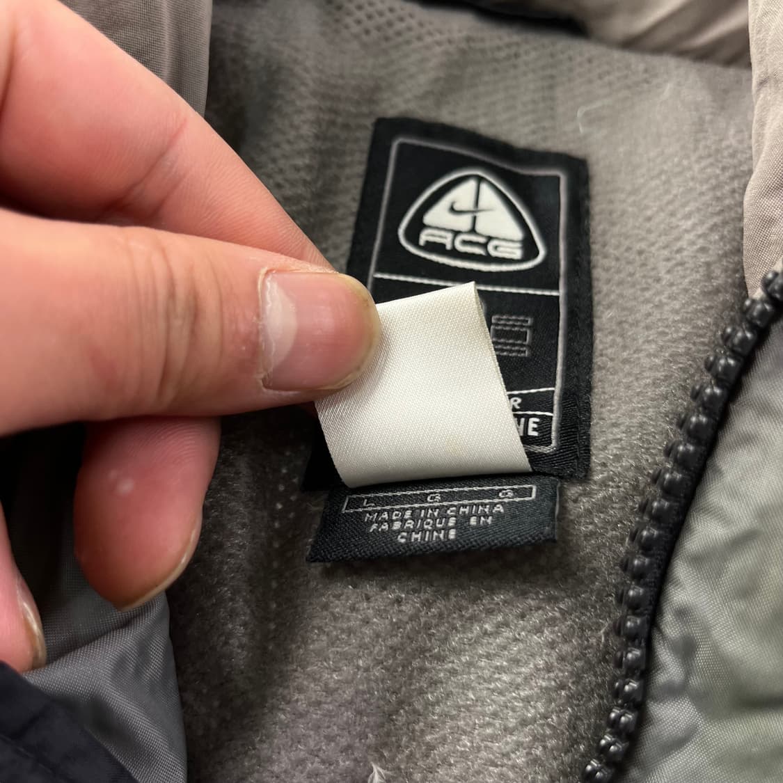 100 02f/w 나이키 acg 구스다운 푸퍼 패딩 상품이미지4