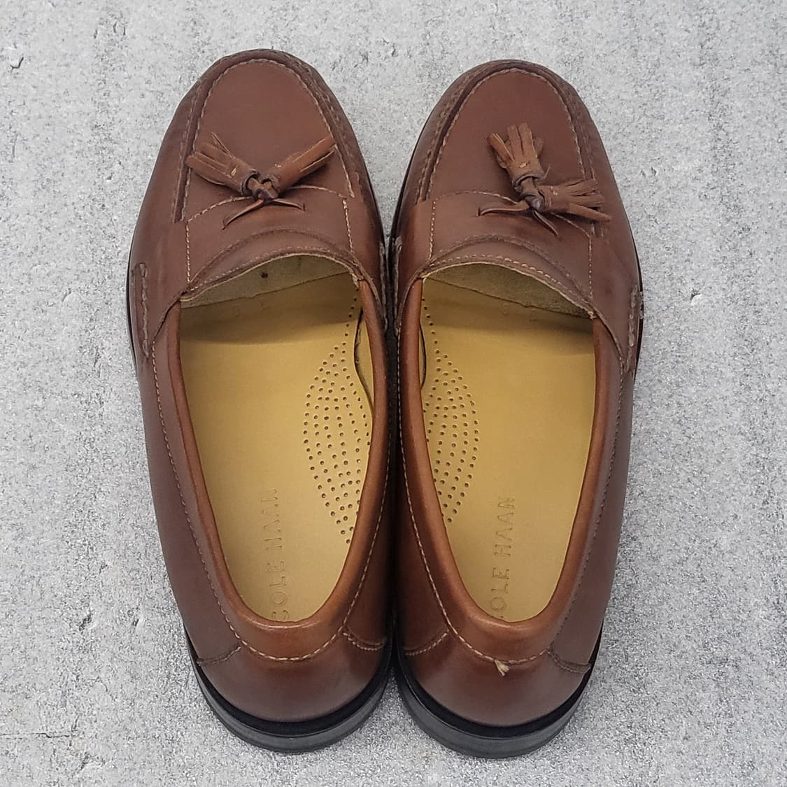 콜한 남성용 브라운 가죽 태슬 로퍼
사이즈 8 상품이미지3