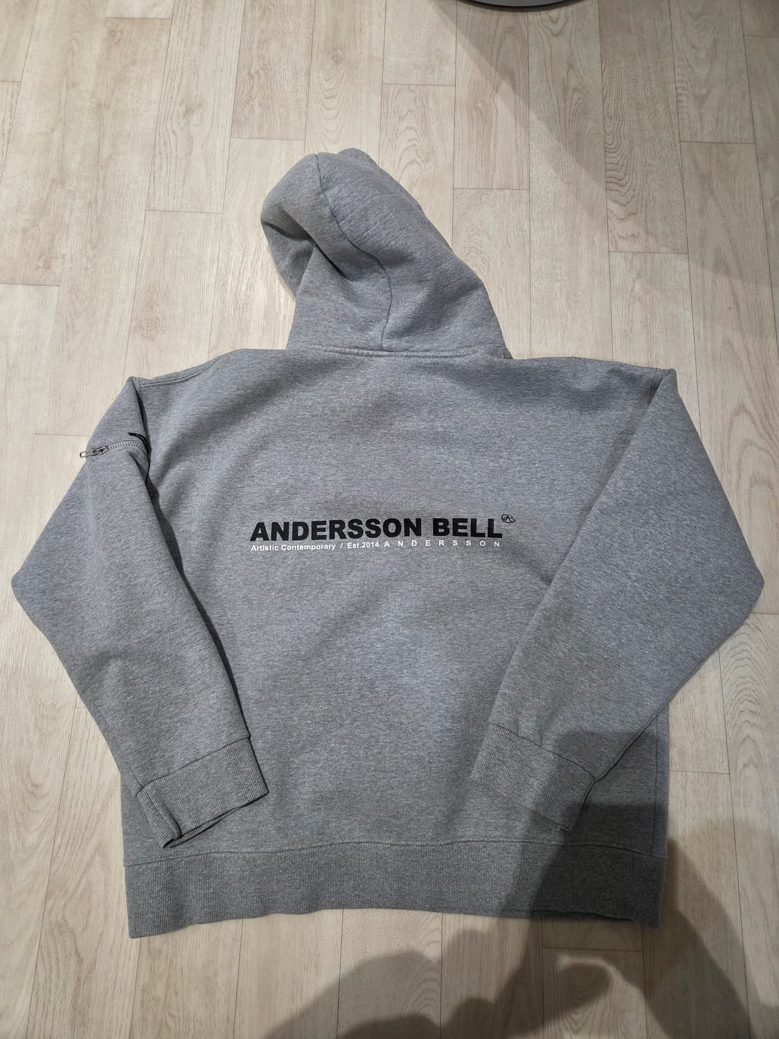 앤더슨벨 유틸리티 후드티 라지사이즈 팝니다 상품이미지2