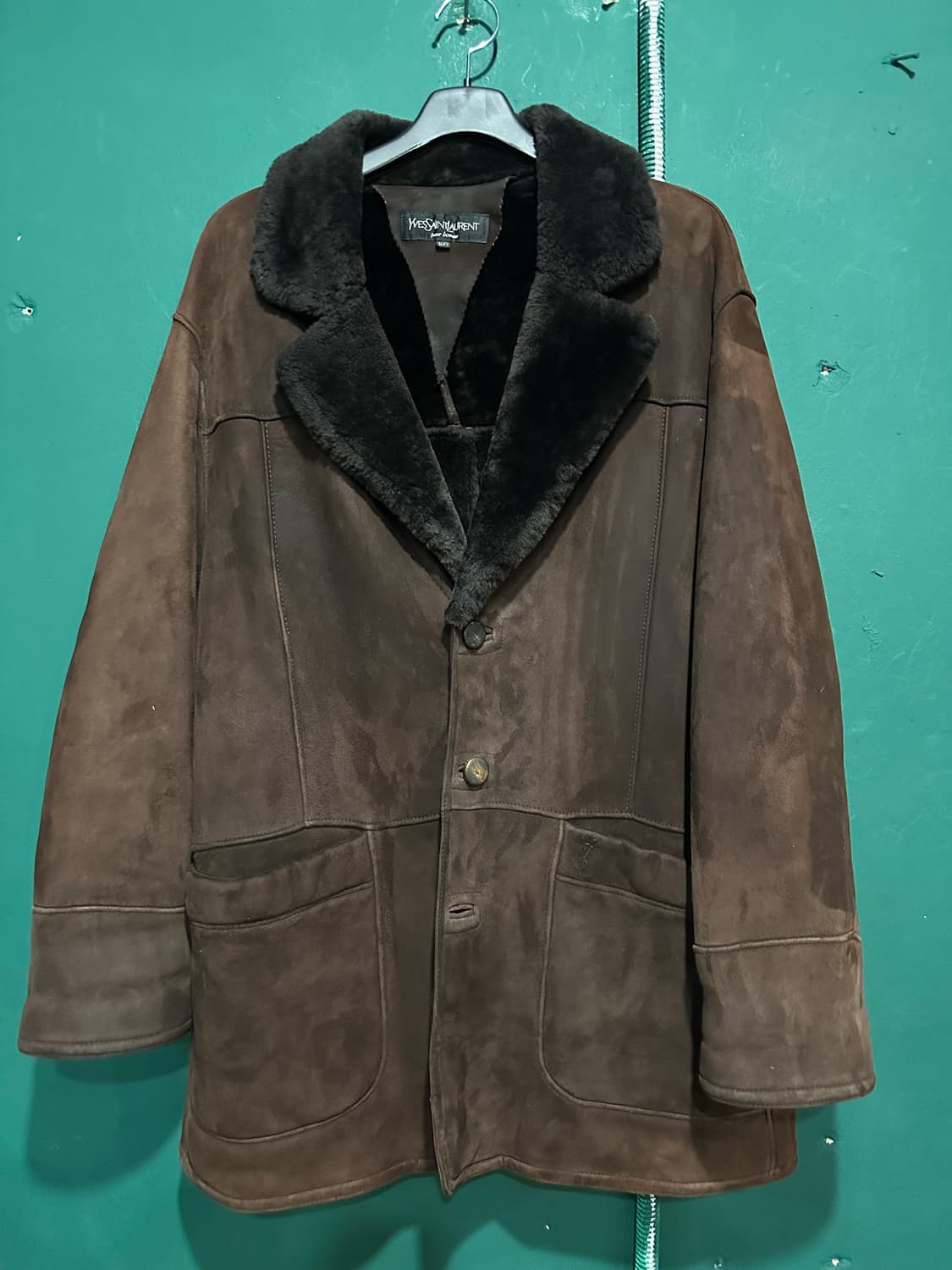 입생로랑스웨이드 무스탕 브라운 105 상품이미지1