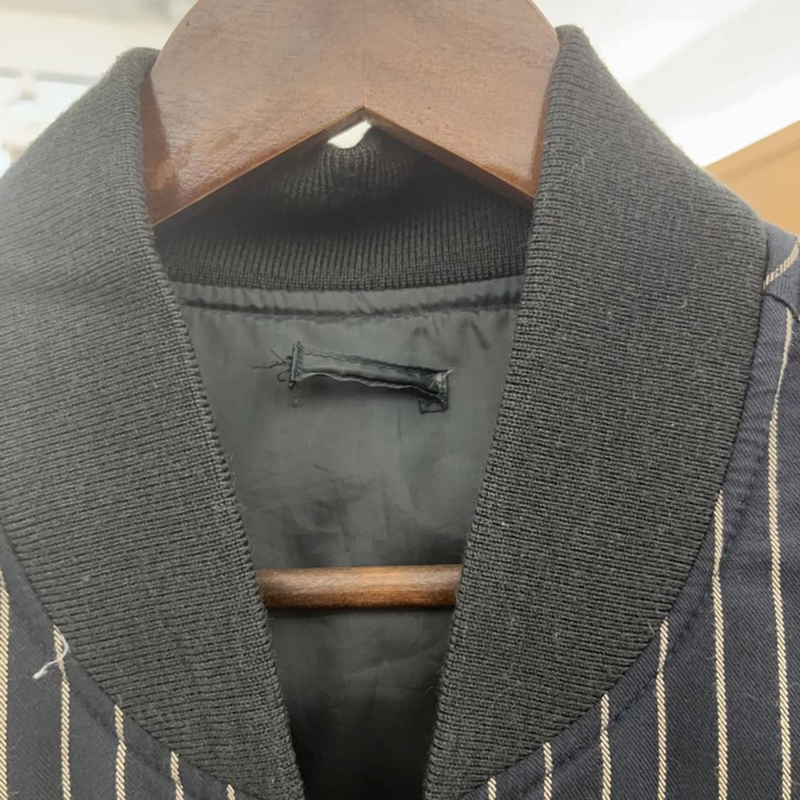 입생로랑 구스다운 리버시블 스트라이프 패딩 조끼 110 C06863 상품이미지6