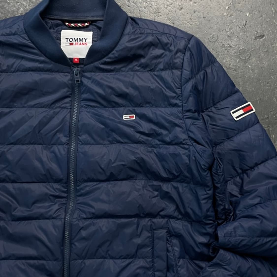 105 타미힐피거 경량패딩  상품이미지2