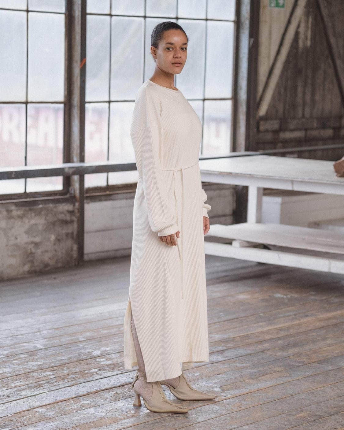 [XXS,XS,S]베이스레인지 25fw Shaw 랩 원피스/오프화이트 상품이미지3