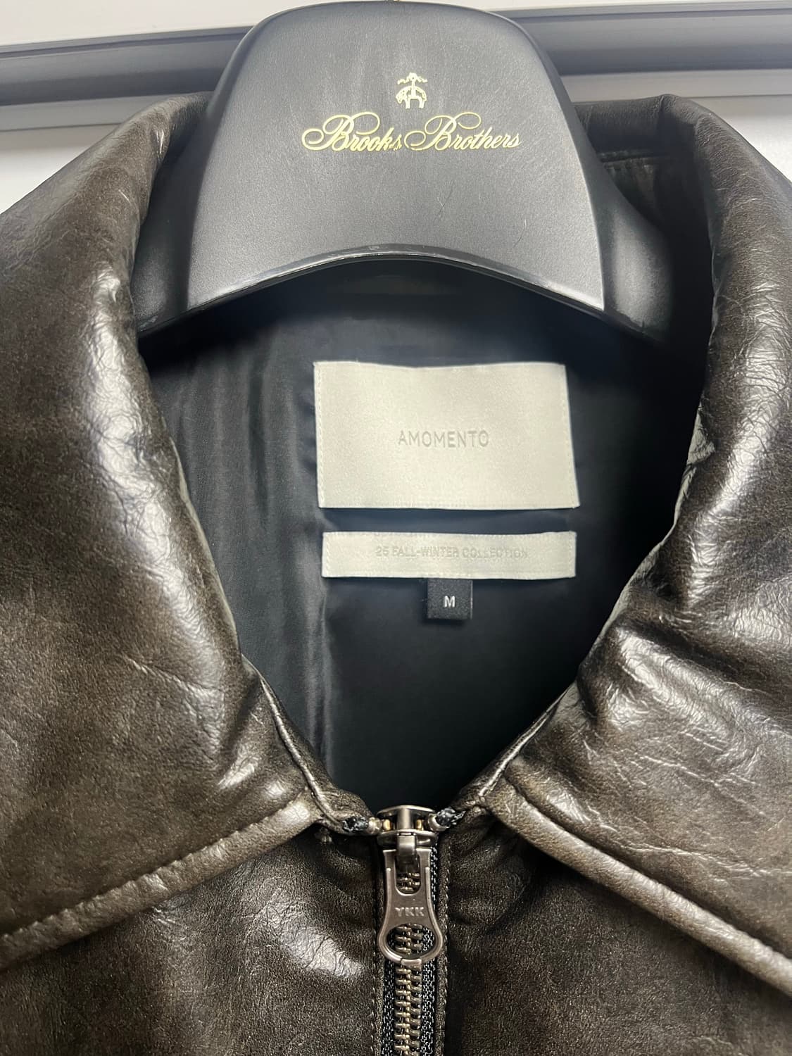 아모멘토 25fw 신테틱 레더봄버 자켓 미디움M 상품이미지3