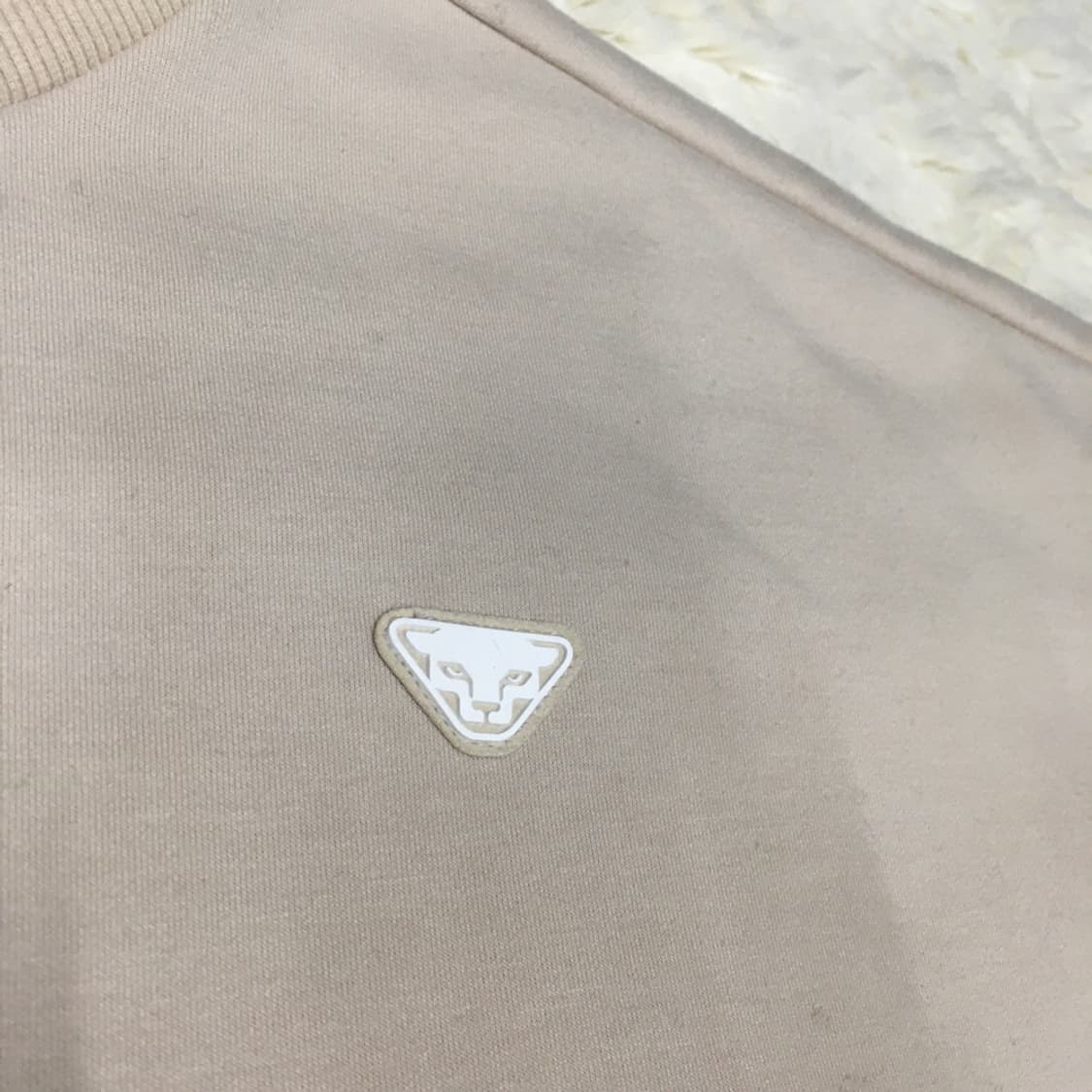 다이나핏 기모 스몰로고 맨투맨 BB20 상품이미지2