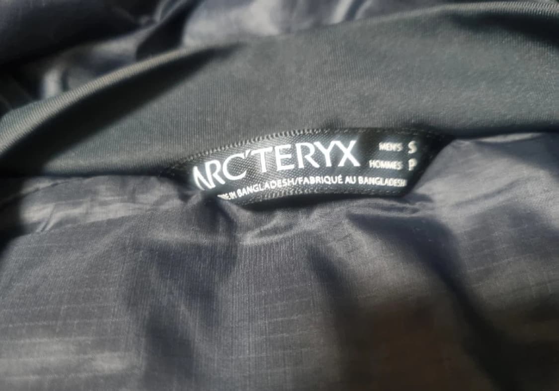 아크테릭스 아톰 AR 후디 S 블랙 급처 상품이미지4