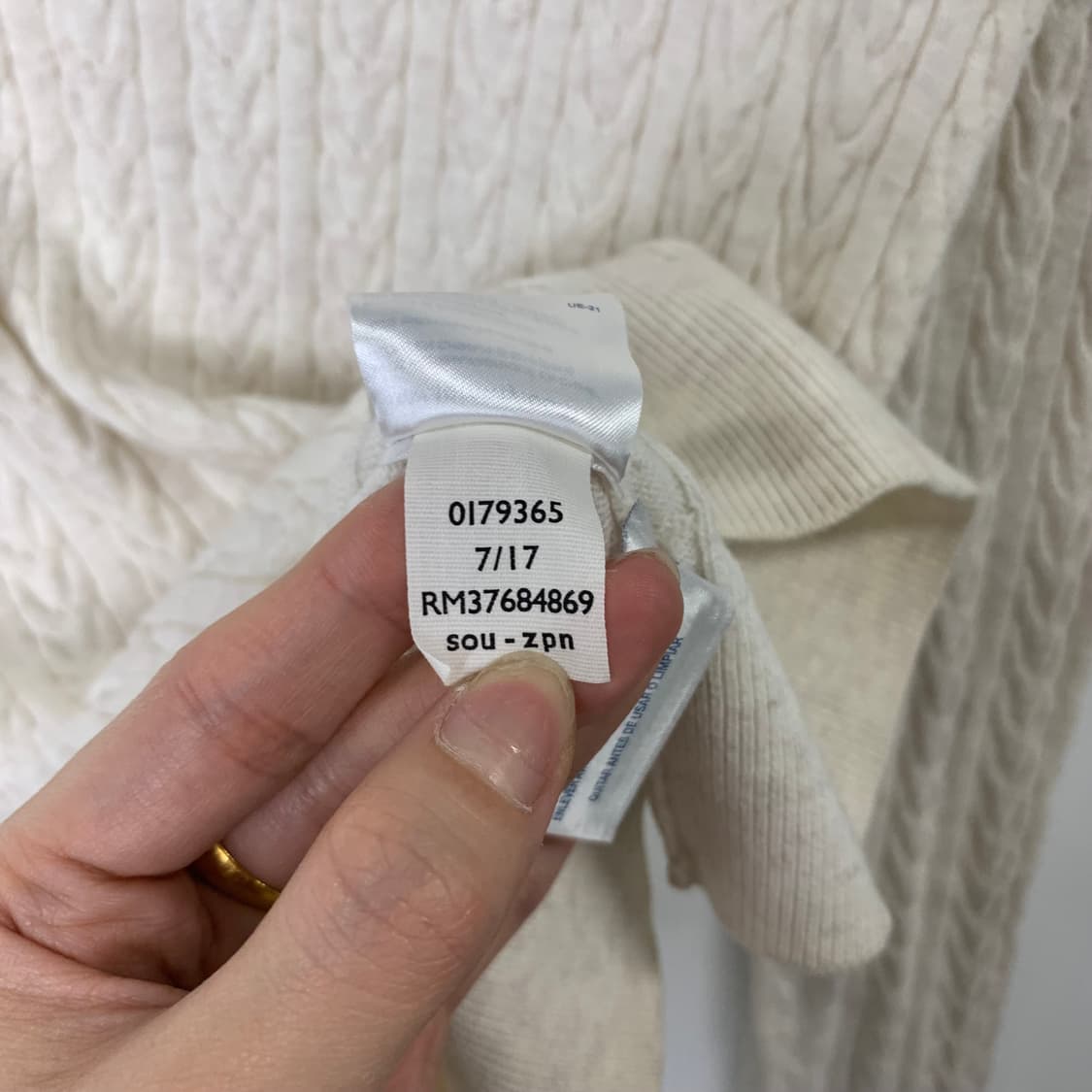 타미힐피거 화이트 꽈배기 니트 상품이미지5