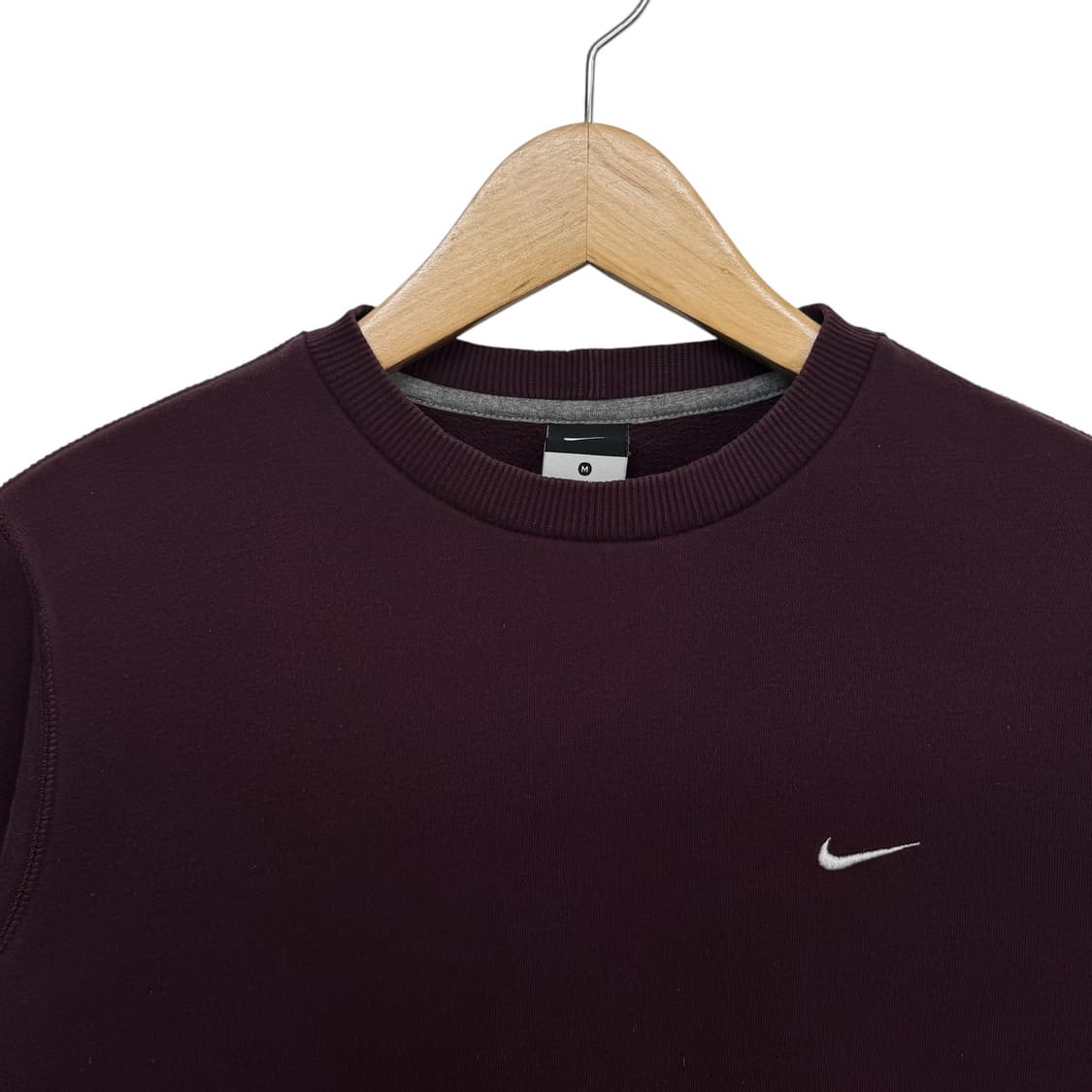 나이키 솔로스우시 맨투맨 버건디 상품이미지2