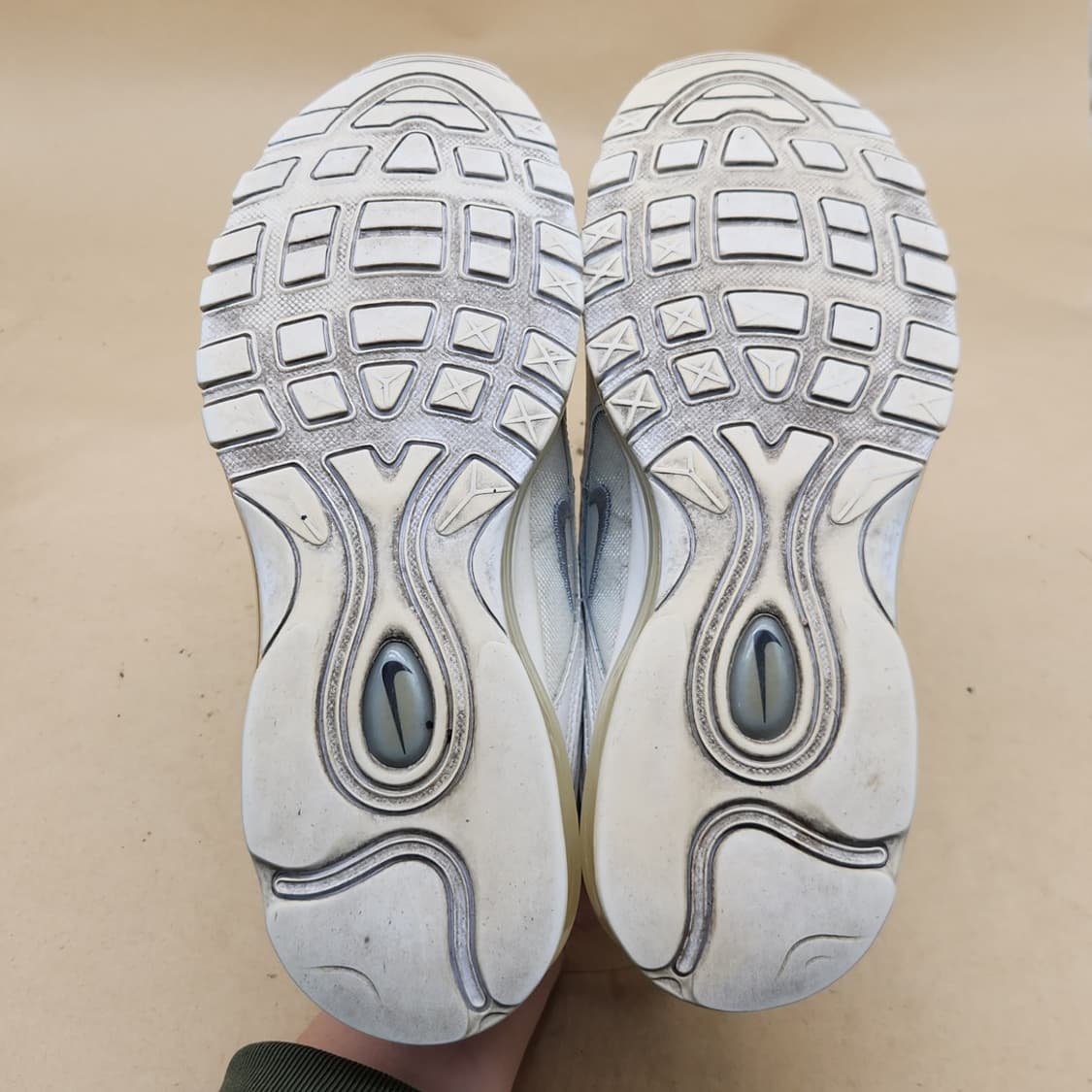 나이키 에어맥스97 화이트 남성운동화 270 상품이미지3