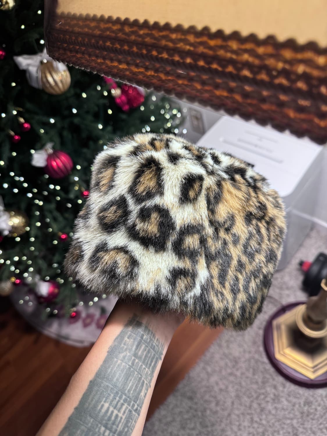 레오파드 퍼 버킷햇 상품이미지1