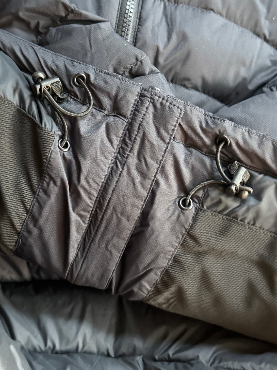 오클리 스노우 바운드 다운 경량 패딩 상품이미지4