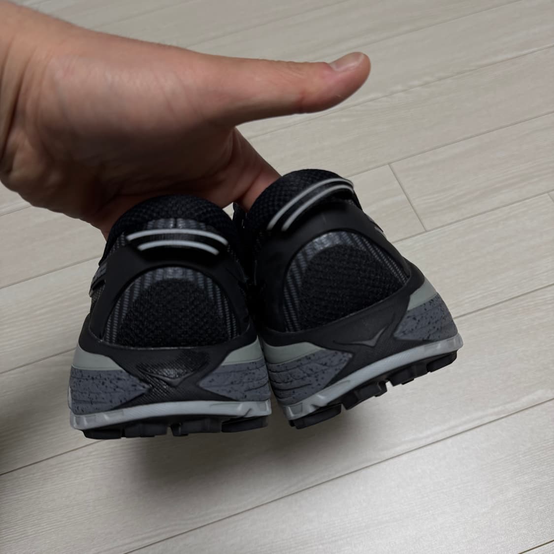 호카 마파테 스피드 2 블랙 캐슬락 290사이즈 상품이미지6