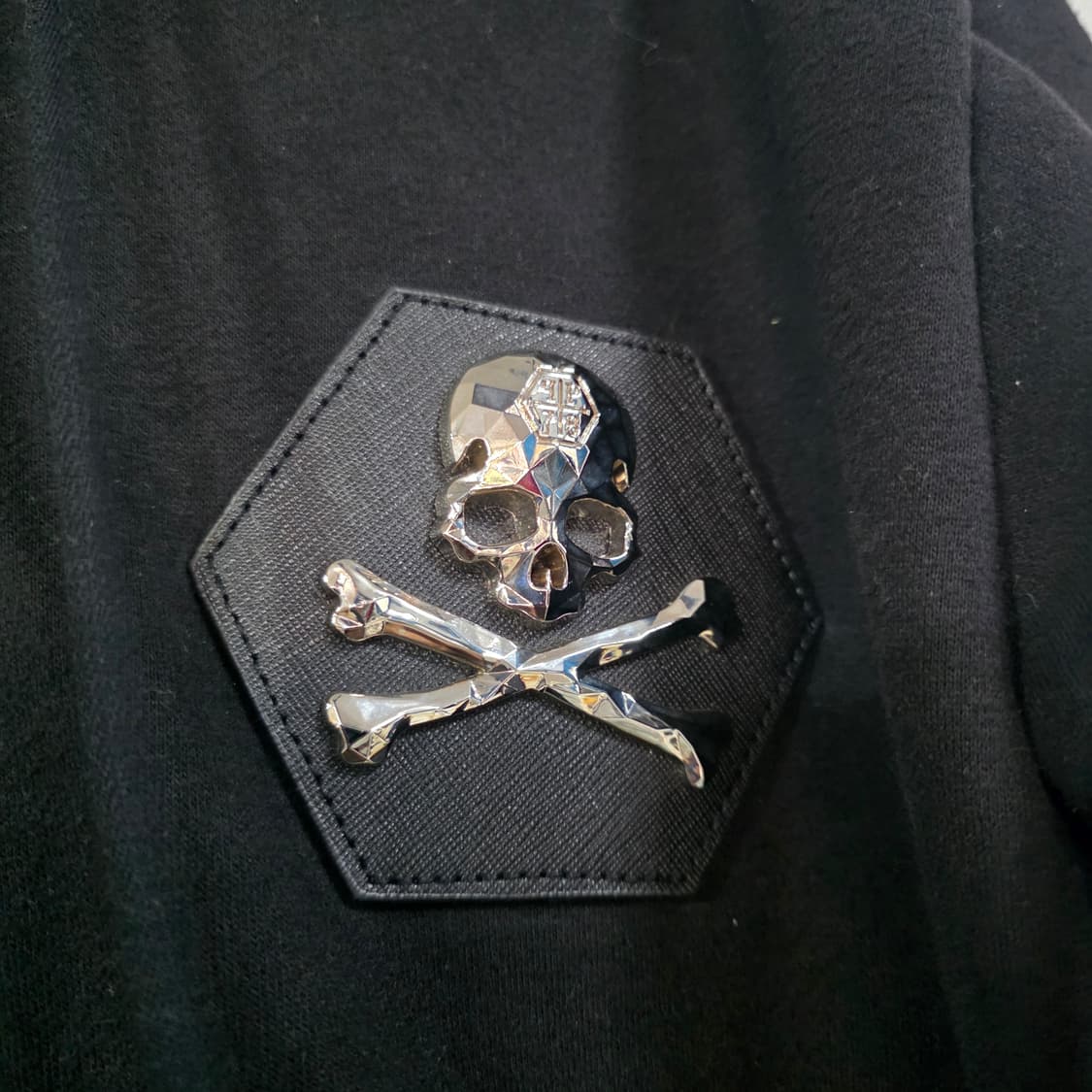 필립플레인 기모 블랙 스컬 해골 후드집업 자켓 34 상품이미지4