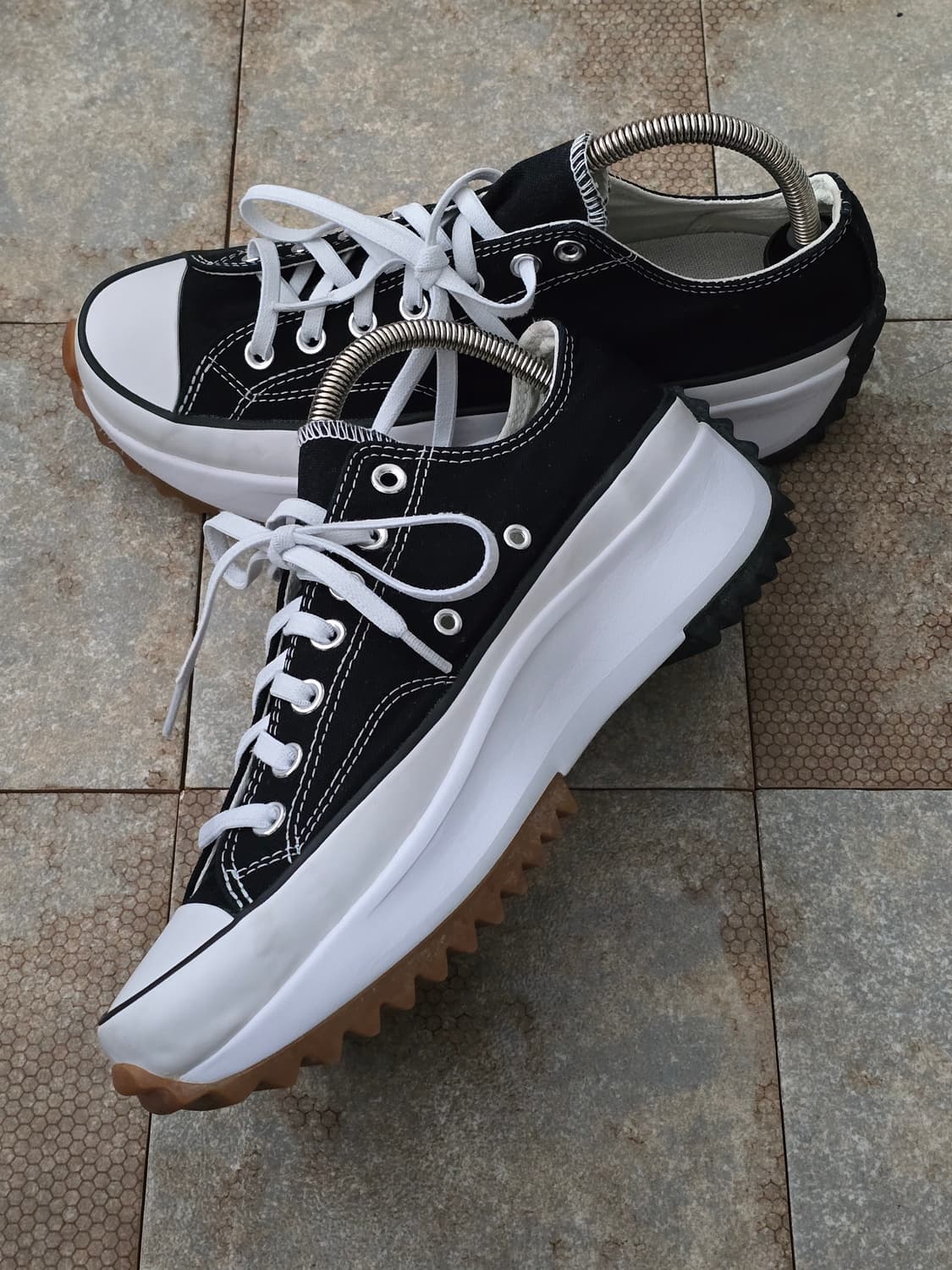 (270)컨버스 런스타 하이크 로우 검흰 상품이미지5