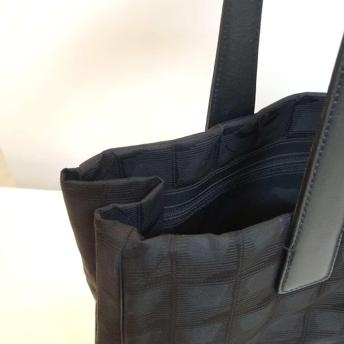 정품 샤넬 뉴트래블 라인 토트백 상품이미지7