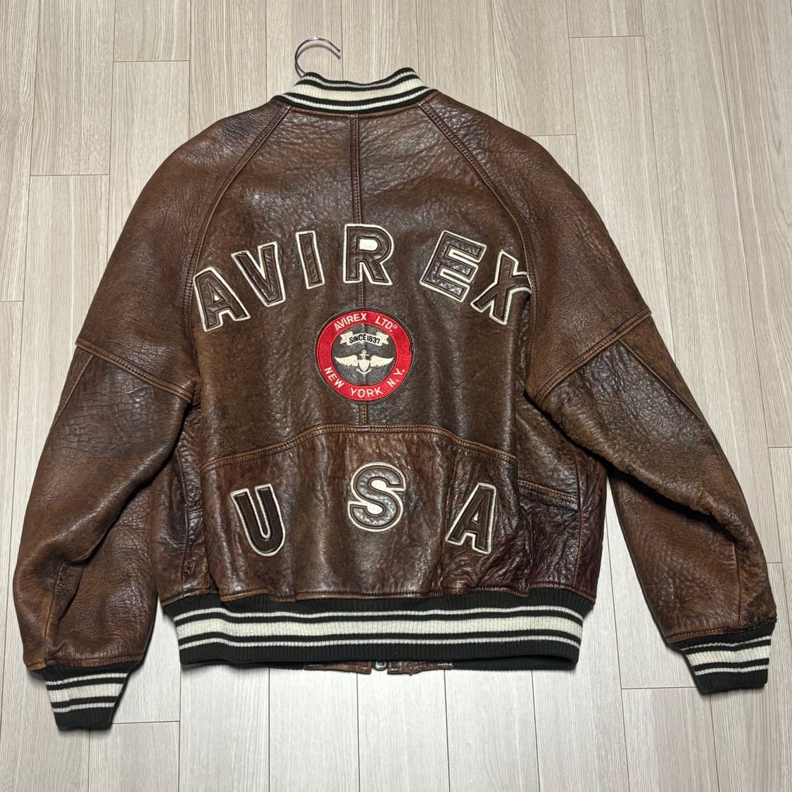 90s AVIREX 아비렉스 아이콘 레더 바시티 자켓  상품이미지2