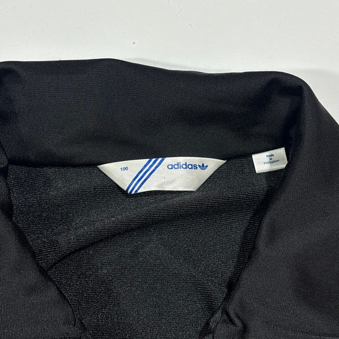 아디다스 블랙 삼선 트랙탑 자켓 상품이미지3