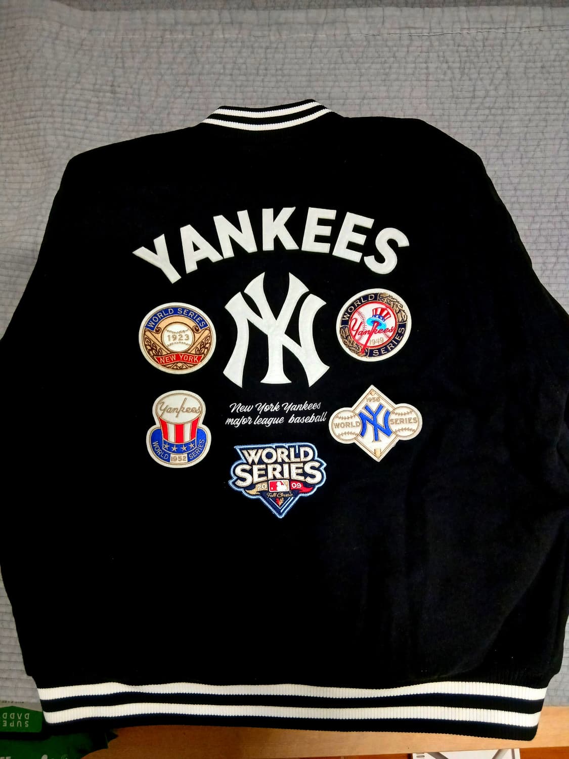 (새상품) 뉴에라 뉴욕양키스 월드시리즈 패치 자켓 해외XL (110) 상품이미지1