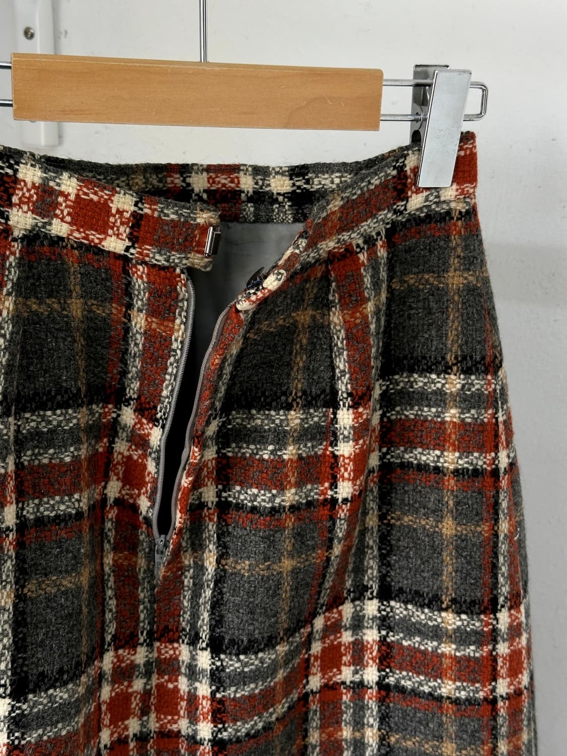 Tweed check fabric wide skirt 상품이미지6