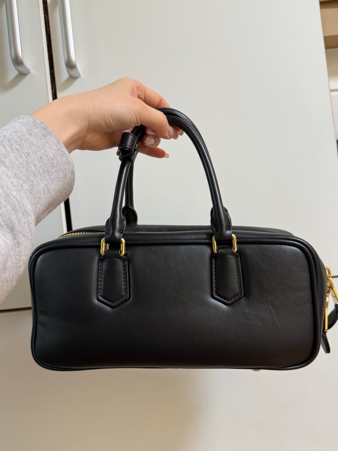 [미우미우] 아르카디 라지 블랙 상품이미지2