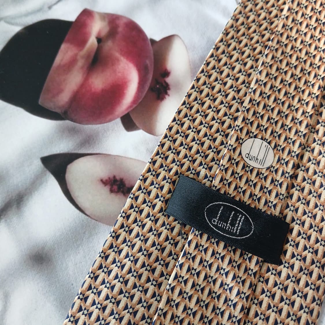 던힐 실크 골드 패턴 넥타이 10cm B등급 A19320
 상품이미지8