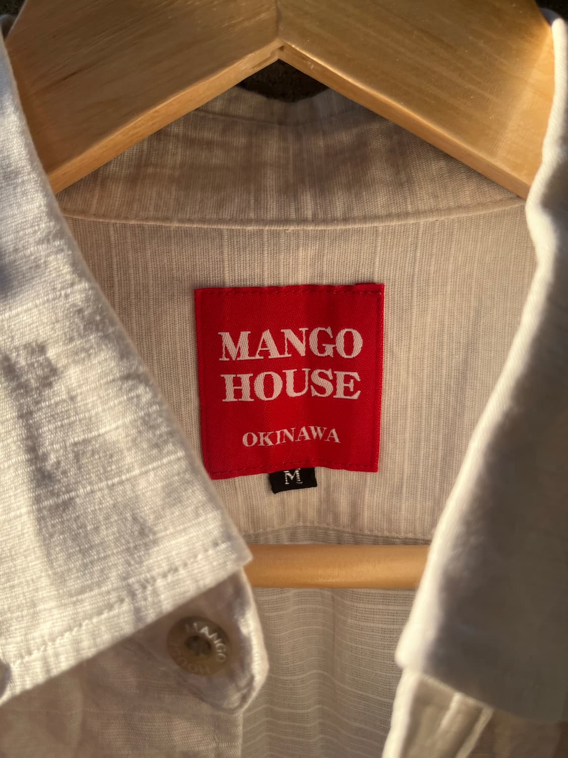 MANGO HOUSE 꽃무늬 포인트 카라 티셔츠 M 상품이미지3