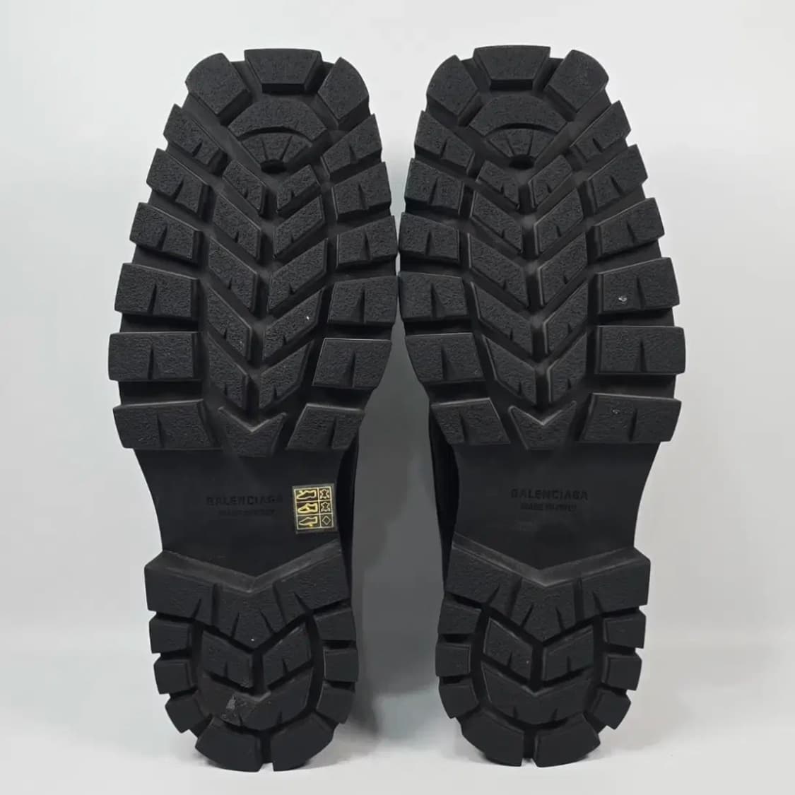 발렌시아가 라이노 더비 43 상품이미지5