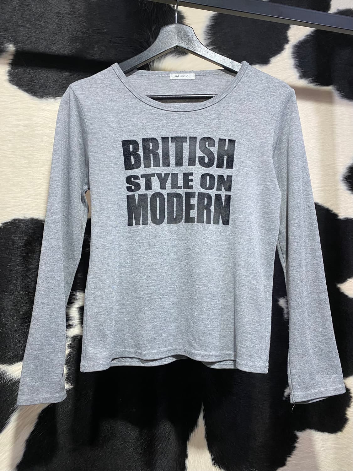 Hye kath 빈티지 레터링 롱슬리브 상품이미지2