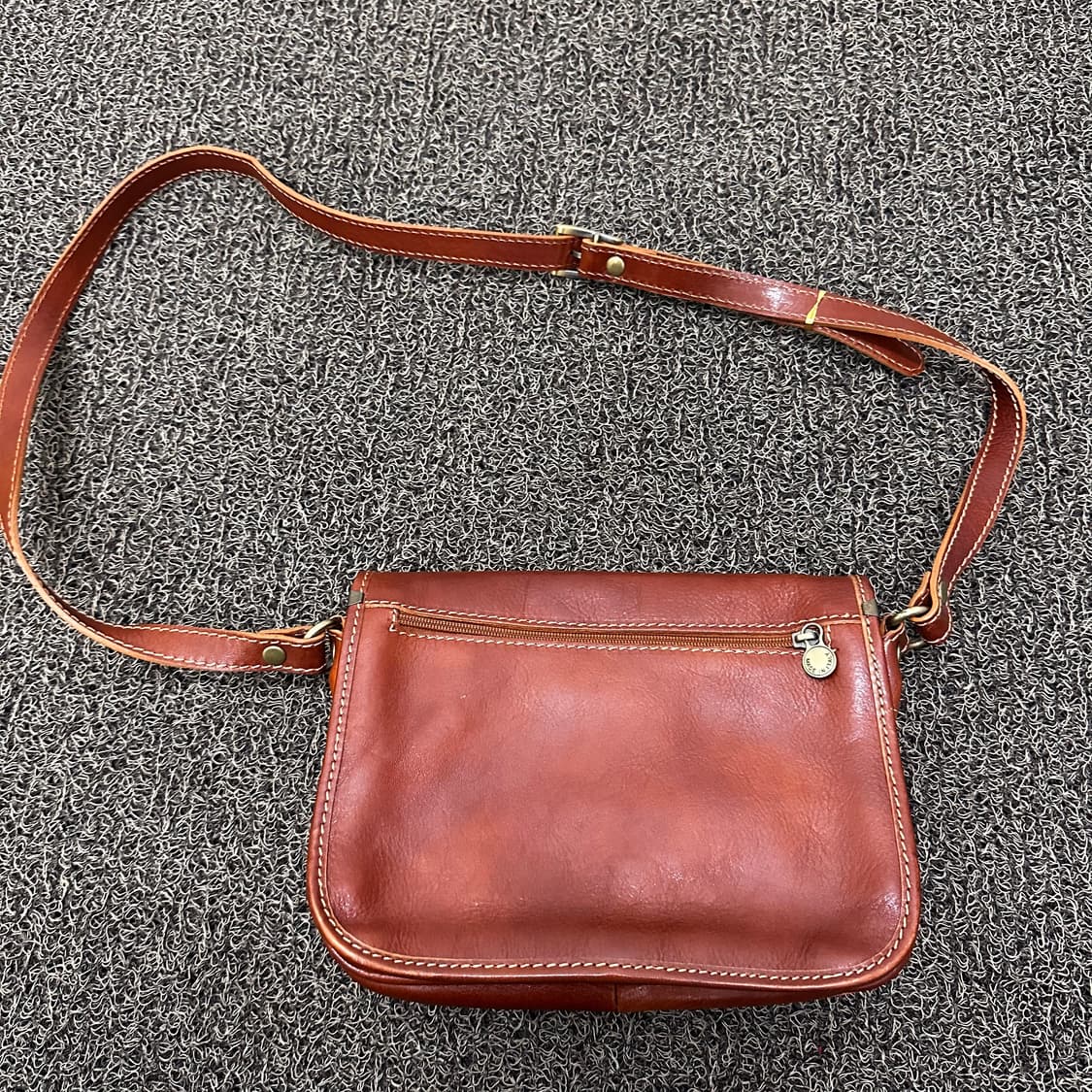 Florence Made in Italy 이태리 소가죽 크로스백 상품이미지5