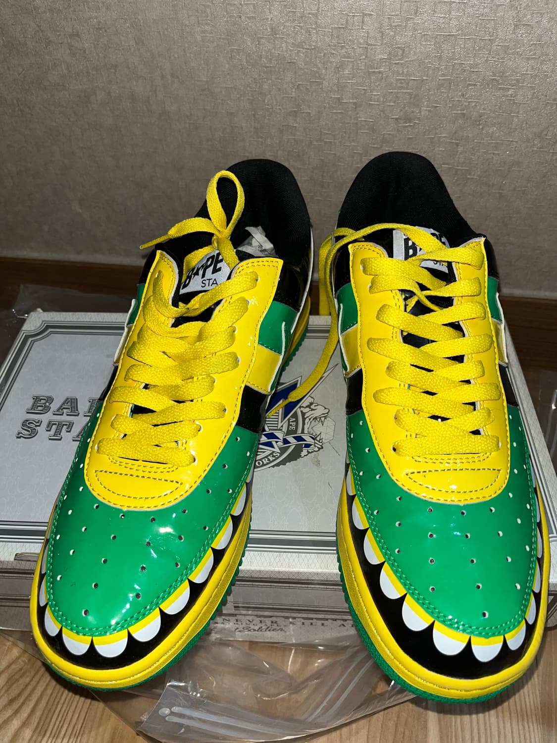 베이프 × 카우스 2006년도 “촘퍼” 베이프스타 데드스탁 상품이미지3