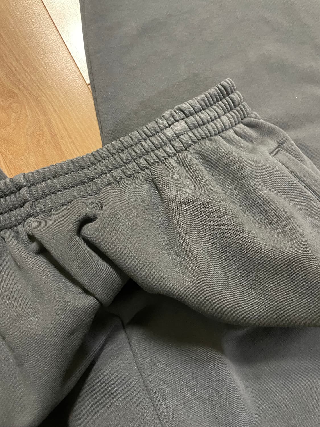 (M) 발렌시아가 X 언더아머 배기 스웻팬츠 상품이미지8