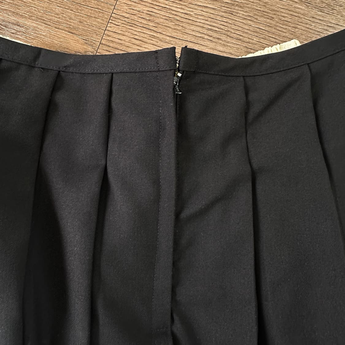 Slit Pleated Midi Skirt 상품이미지4