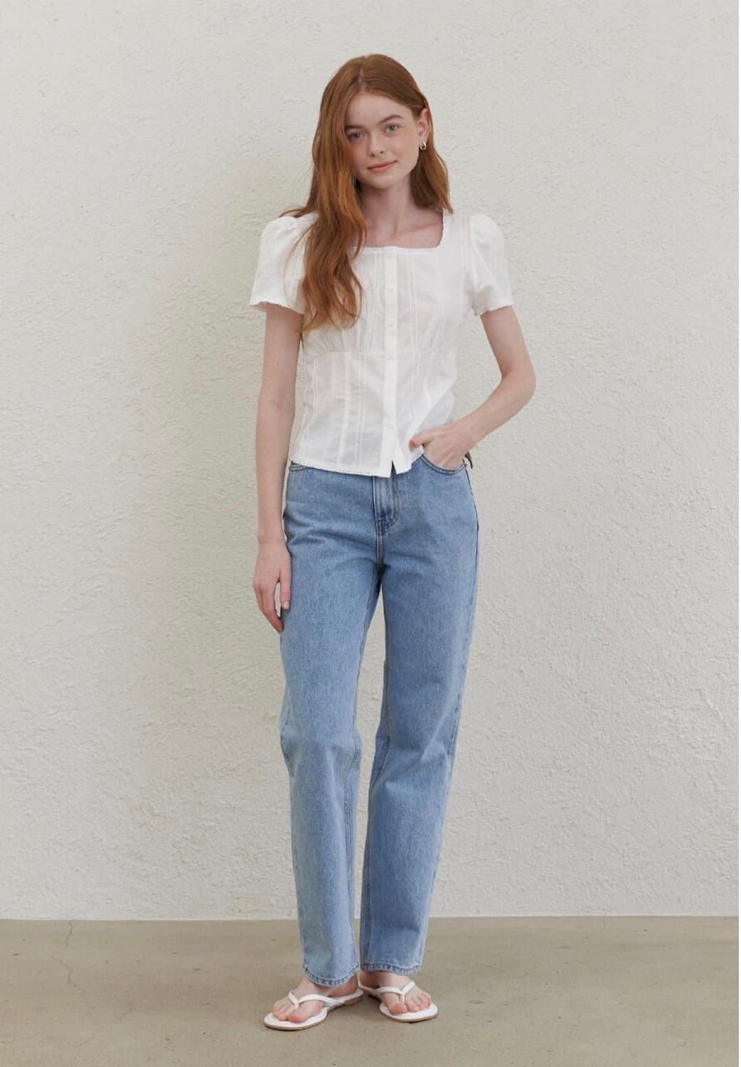 among 스퀘어넥 레이스 블라우스 아이보리 상품이미지4