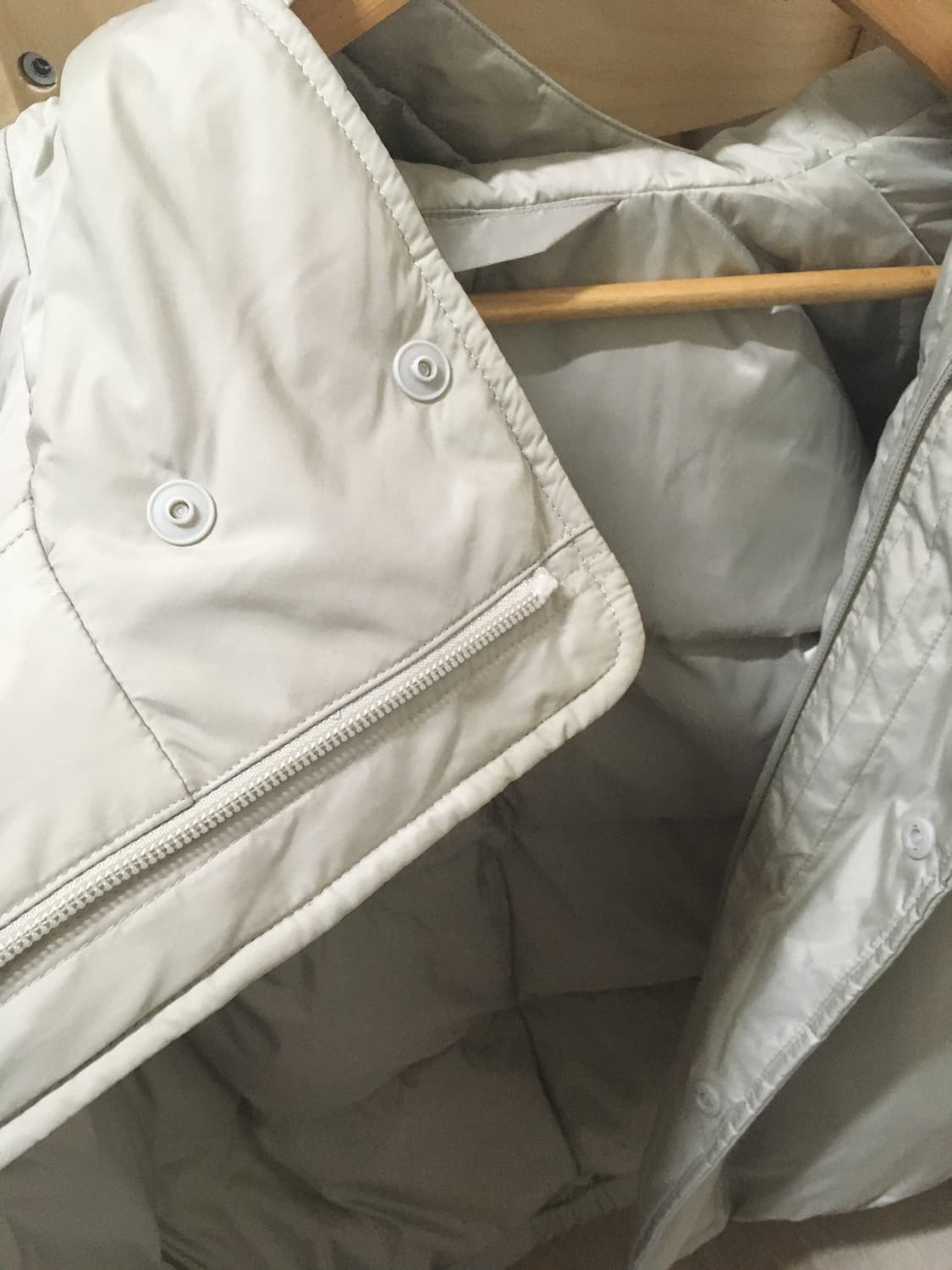 유니클로 퍼프테크 파카 라이트그레이 m 상품이미지6