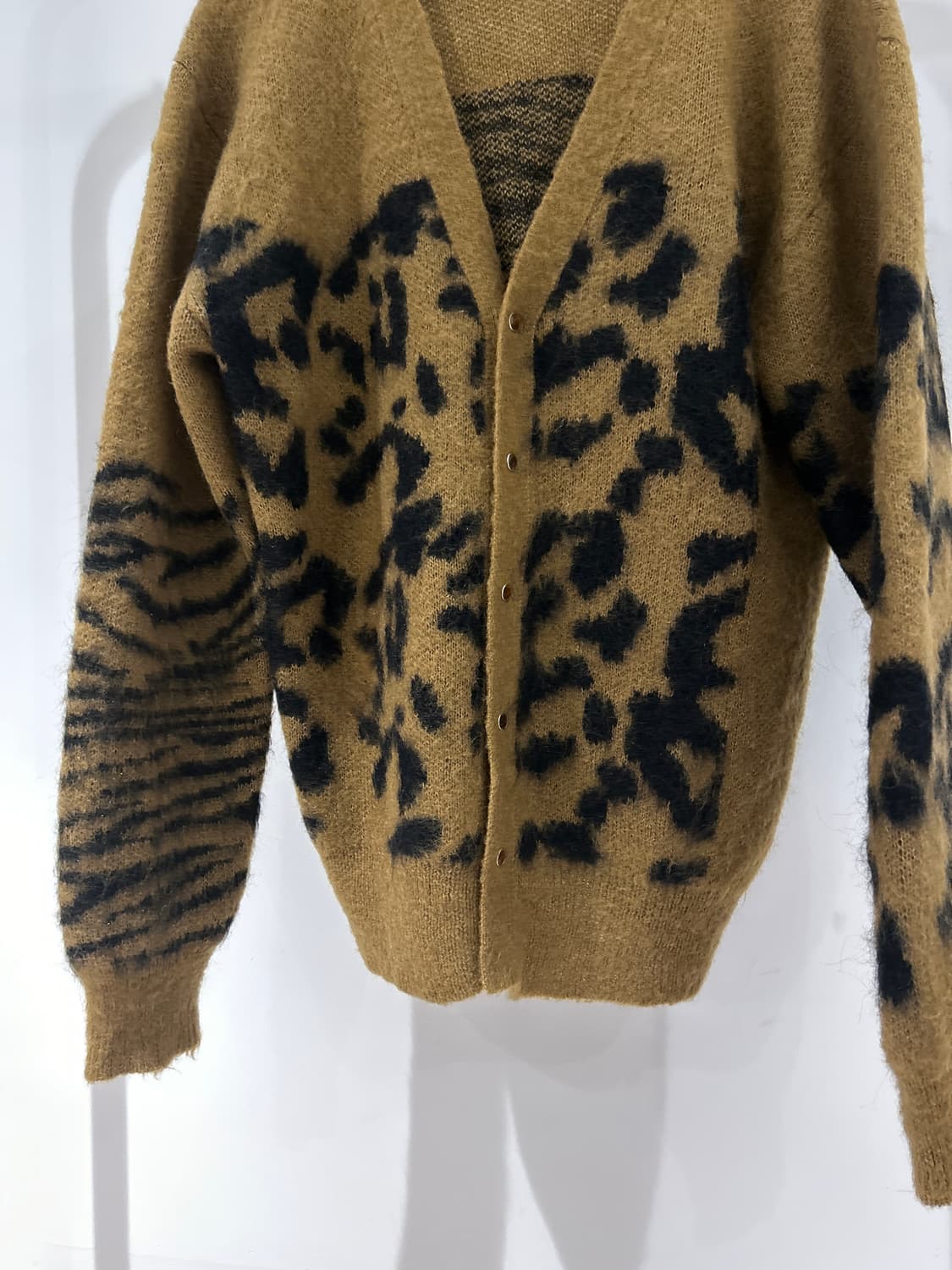 Toga Leopard Wool Cardigan 상품이미지2