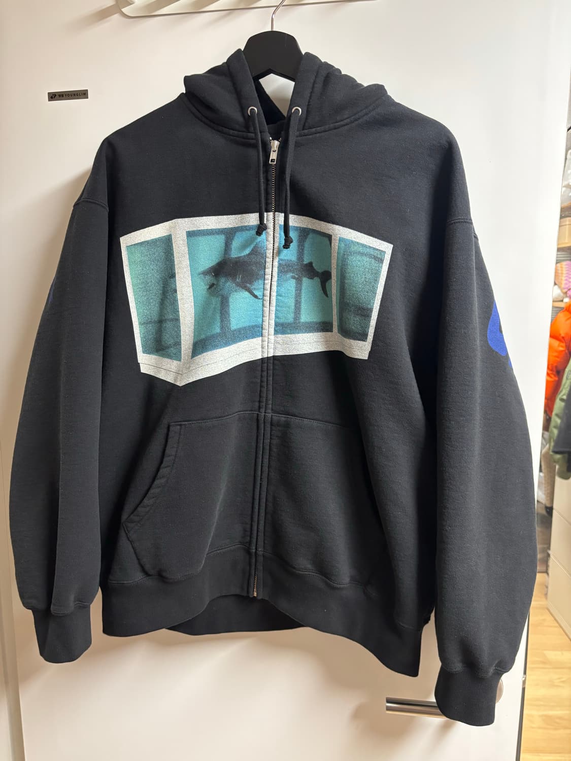 [M] 슈프림 데미안 허스트 집업 후드 블랙 상품이미지1