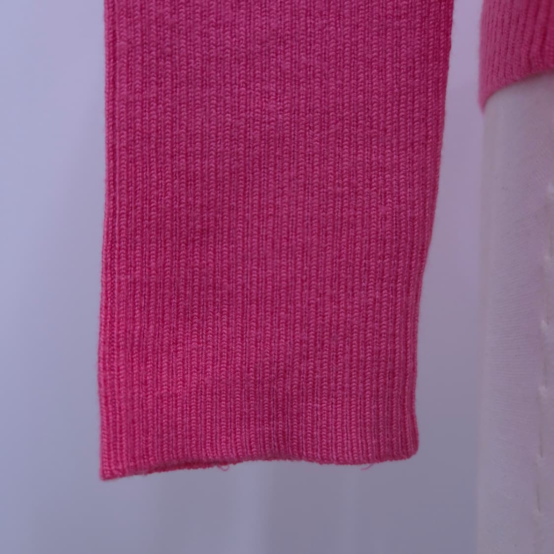 핑크 슬림핏 골지 터틀넥 니트 울혼방 상품이미지6