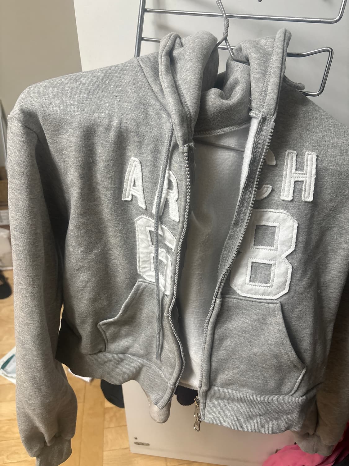 Dtrn.   여성회색크롭집업 상품이미지1