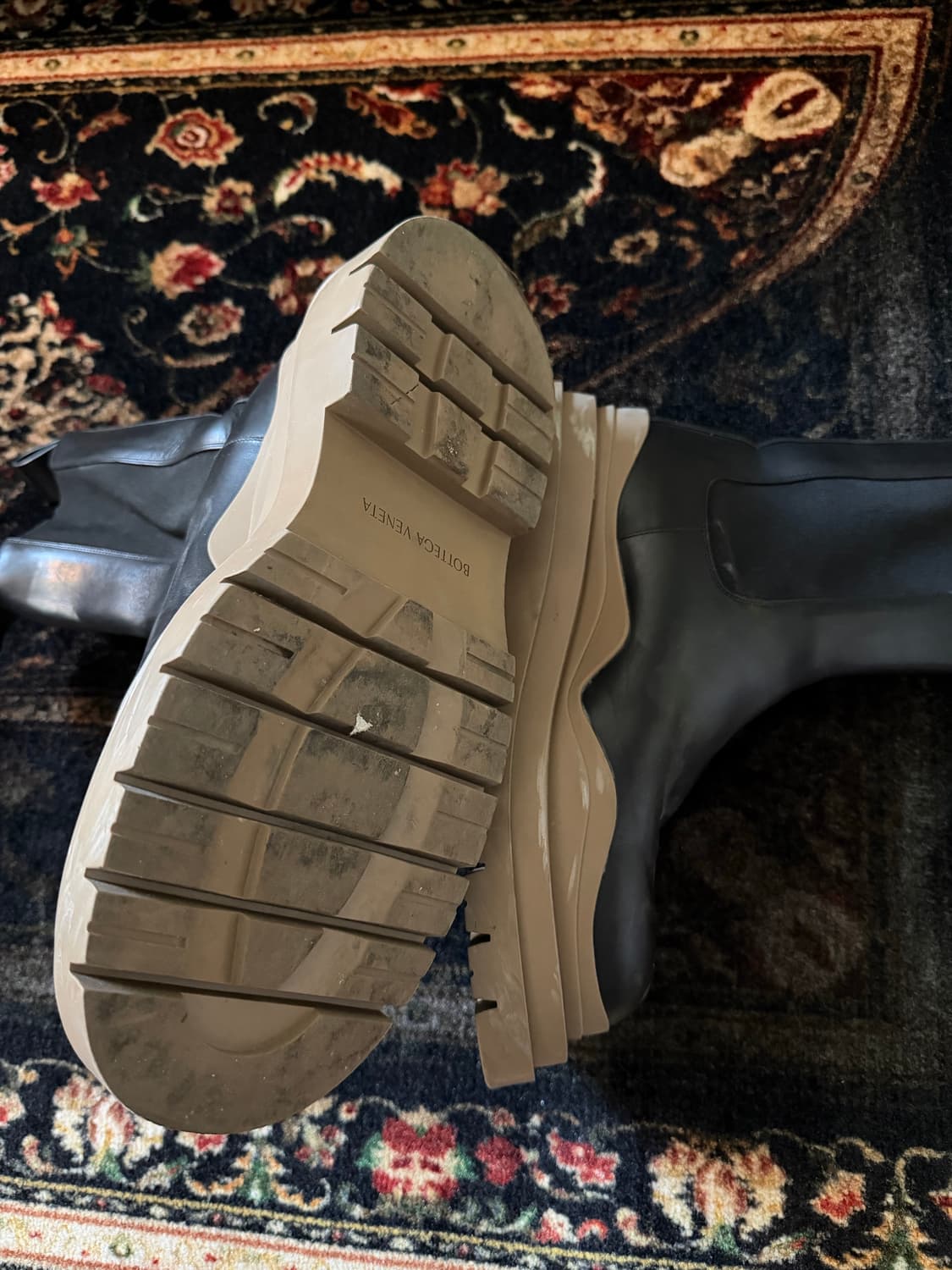 정품 보테가베네타 타이어 첼시부츠 상품이미지4