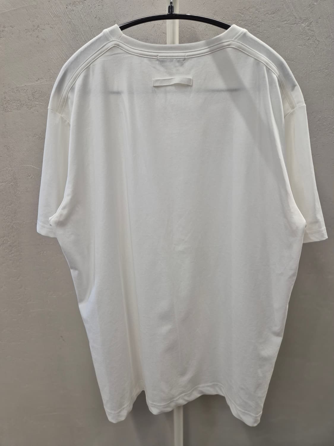 SATUR 화이트 XL 반팔티 상품이미지3