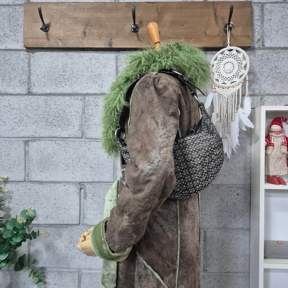 코치 시그니쳐 빈티지 호보백 상품이미지1