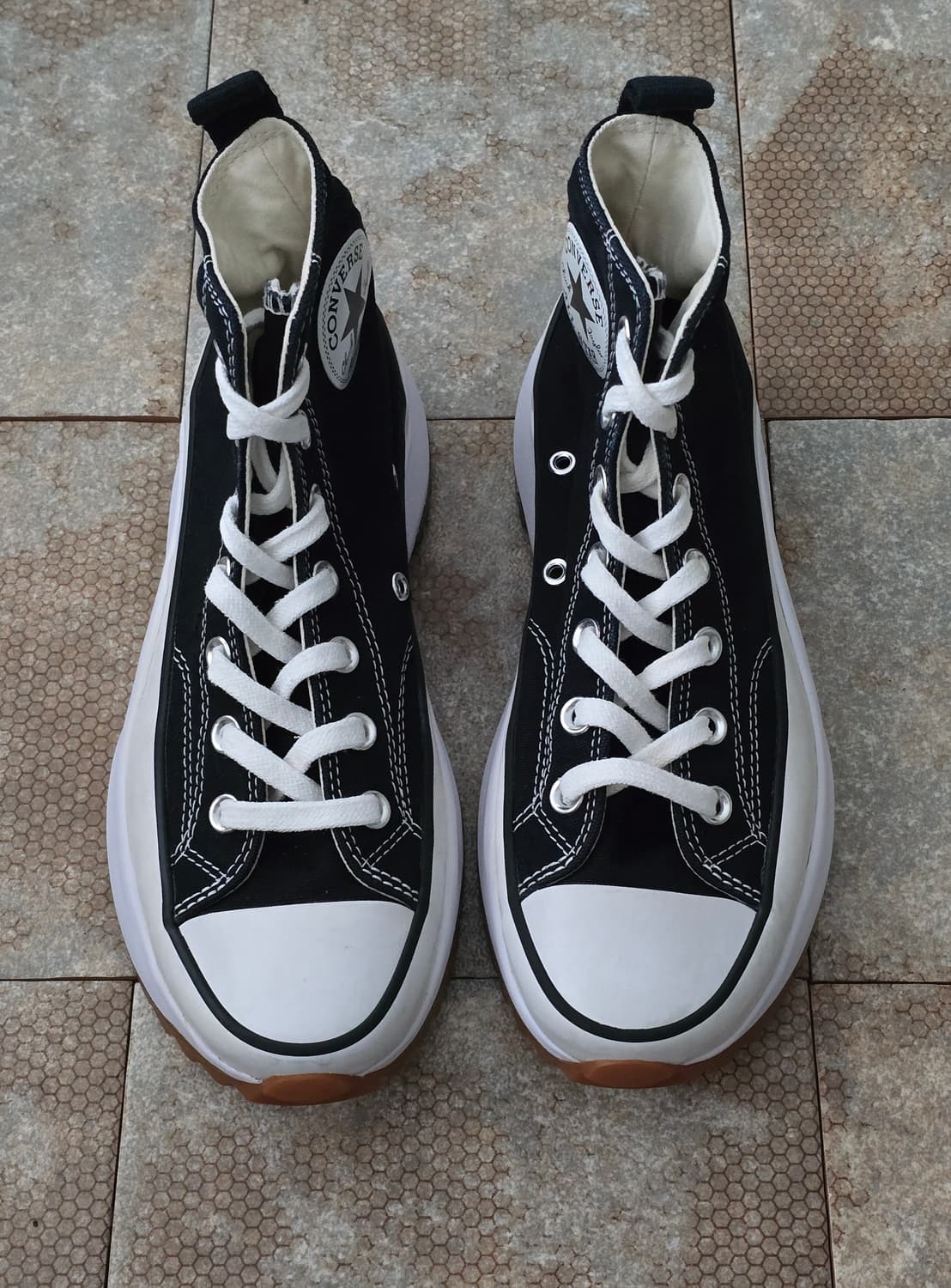 (240)컨버스 런스타 하이크 하이 검흰 상품이미지2