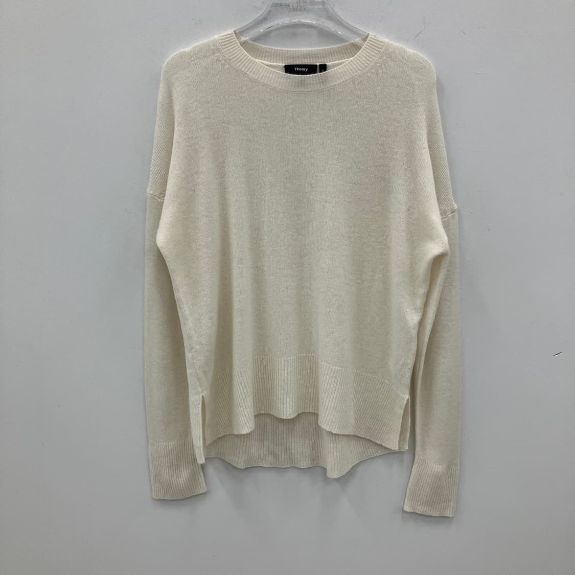 띠어리 아이보리 카레니아 캐시미어 니트 스웨터 M 상품이미지1