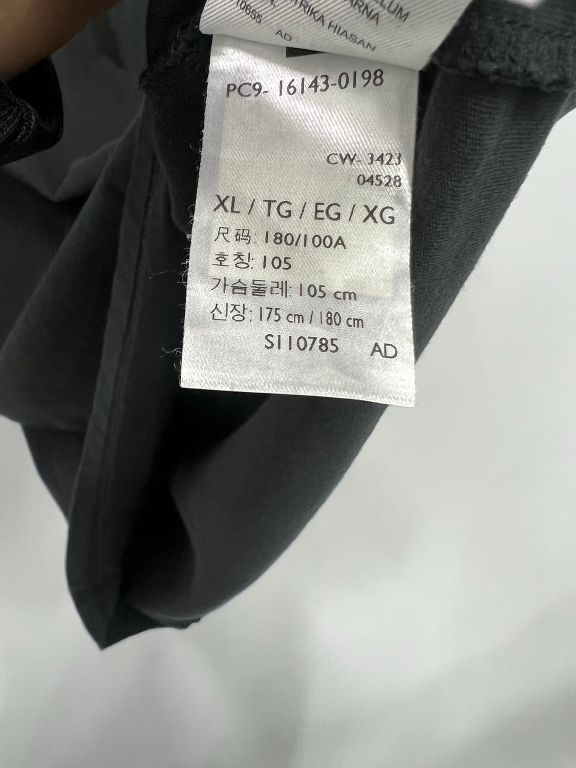 리바이스 블랙 반팔티  상품이미지3