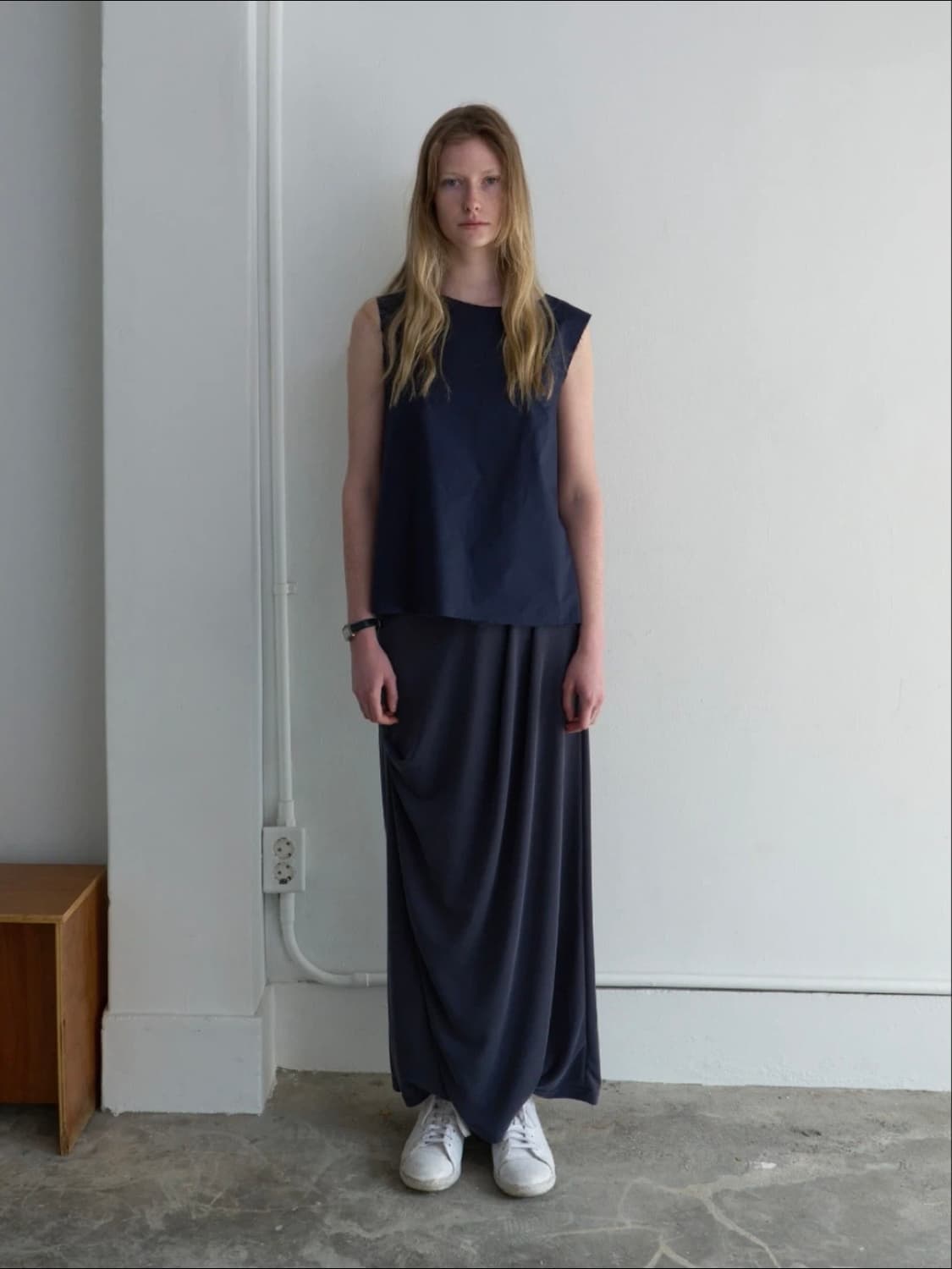 Pica DRAPED MAXI SKIRT (navy) 상품이미지1